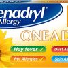 Benadryl Allergy One a Day 10 mg Tablets - Effective and Long-Lasting Relief from Hay Fever, Pet, Skin and Dust Allergies - 30 Count