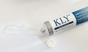 kly jelly personal water based lubricant klynect lubricating gel 82g 1 5